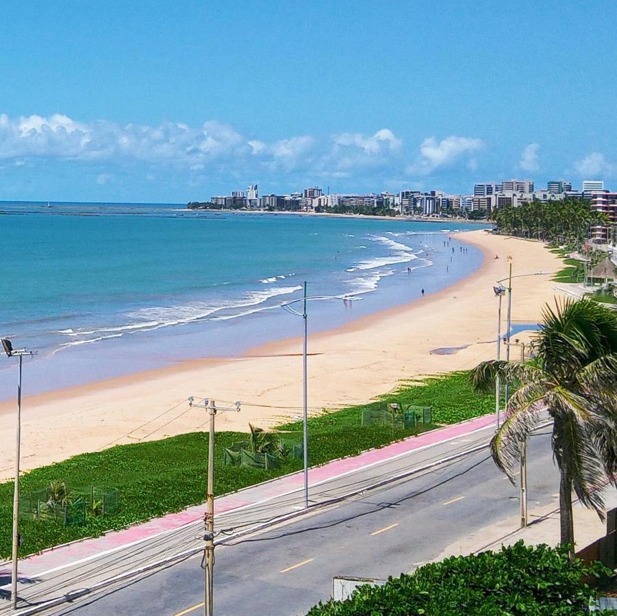 Ritz Suites: Beachfront Luxury with Ocean Views Maceio  Exterior photo